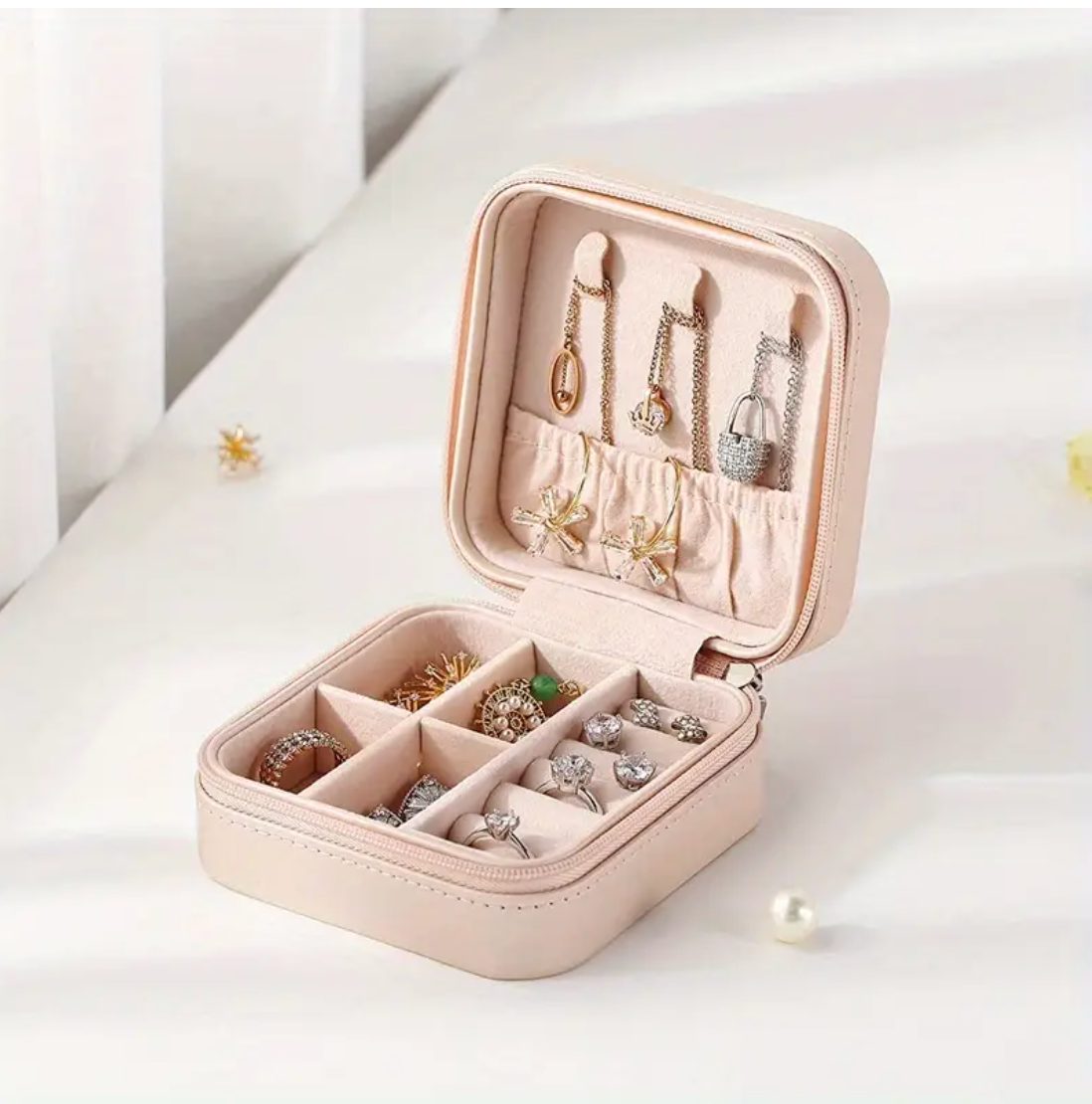 Jeannie’s Jewelry Organizer