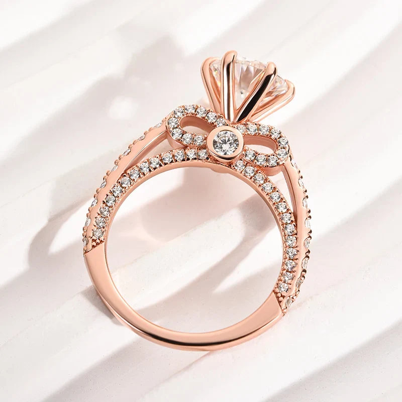 Moissanite Round Cut Bow Design Engagement Ring