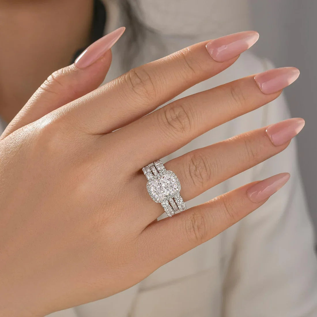 Cushion Cut Gorgeous Wedding Ring Set