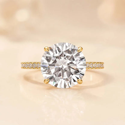 Moissanite Round Cut Engagement Ring