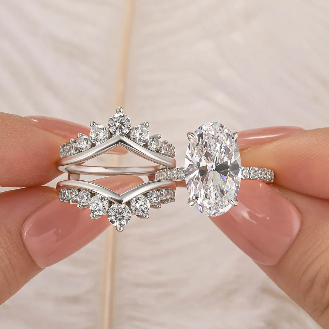 Classic Oval Cut Bridal Ring Set