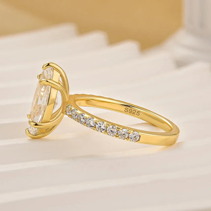 Elegant Marquise Cut Engagement Ring