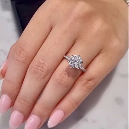 Moissanite Round Cut Engagement Ring for Women