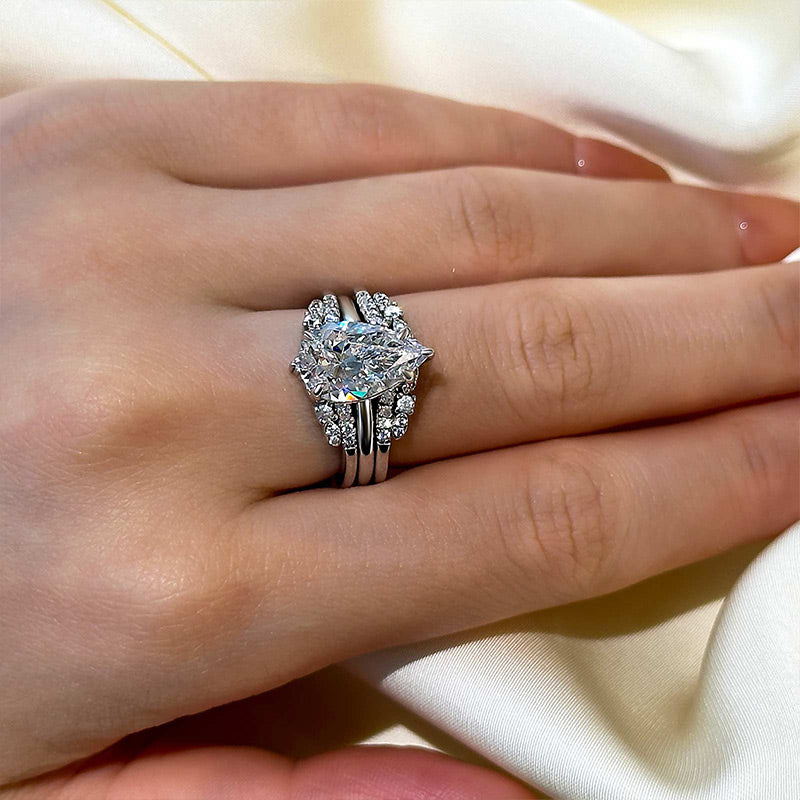 Vintage Pear Cut Wedding Ring Set