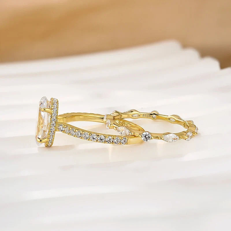 Attractive Oval Cut Bridal Wedding Ring Set