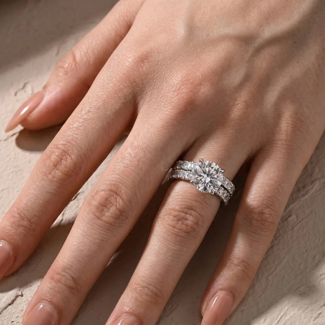 Round Cut 2PC Elegant Wedding Ring Set