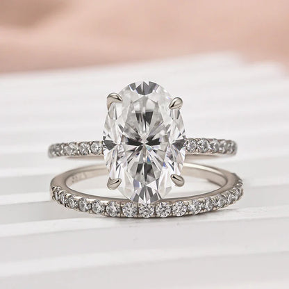 Oval Cut Wedding Ring Set