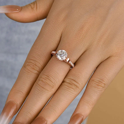 Moissanite Round Cut Bow Design Engagement Ring
