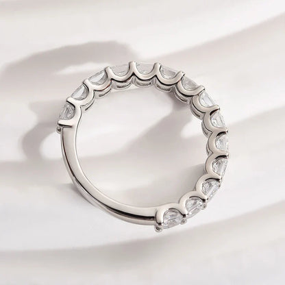 Gorgeous Radiant Cut Women's Wedding Ring