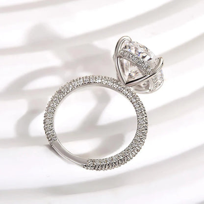 Oval Cut Exclusive Diamond Engagement Ring