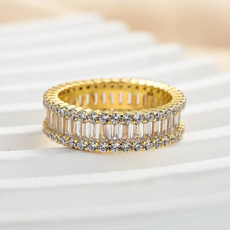 Emerald Cut Women's Wedding Ring