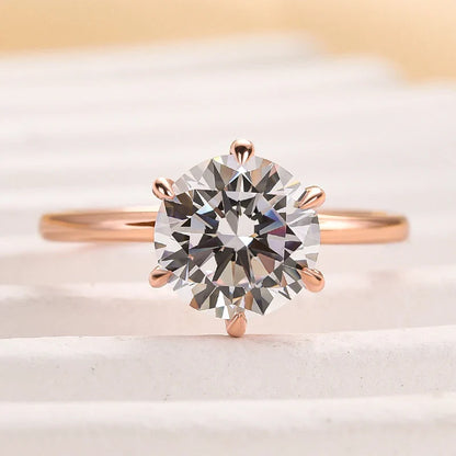 Round Cut Solitaire Engagement Rin