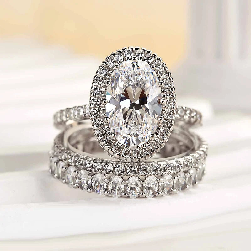 Exclusive Halo Oval Cut Wedding Ring Set