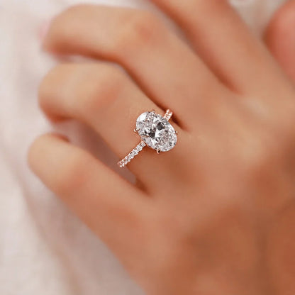 Oval Cut Engagement Ring