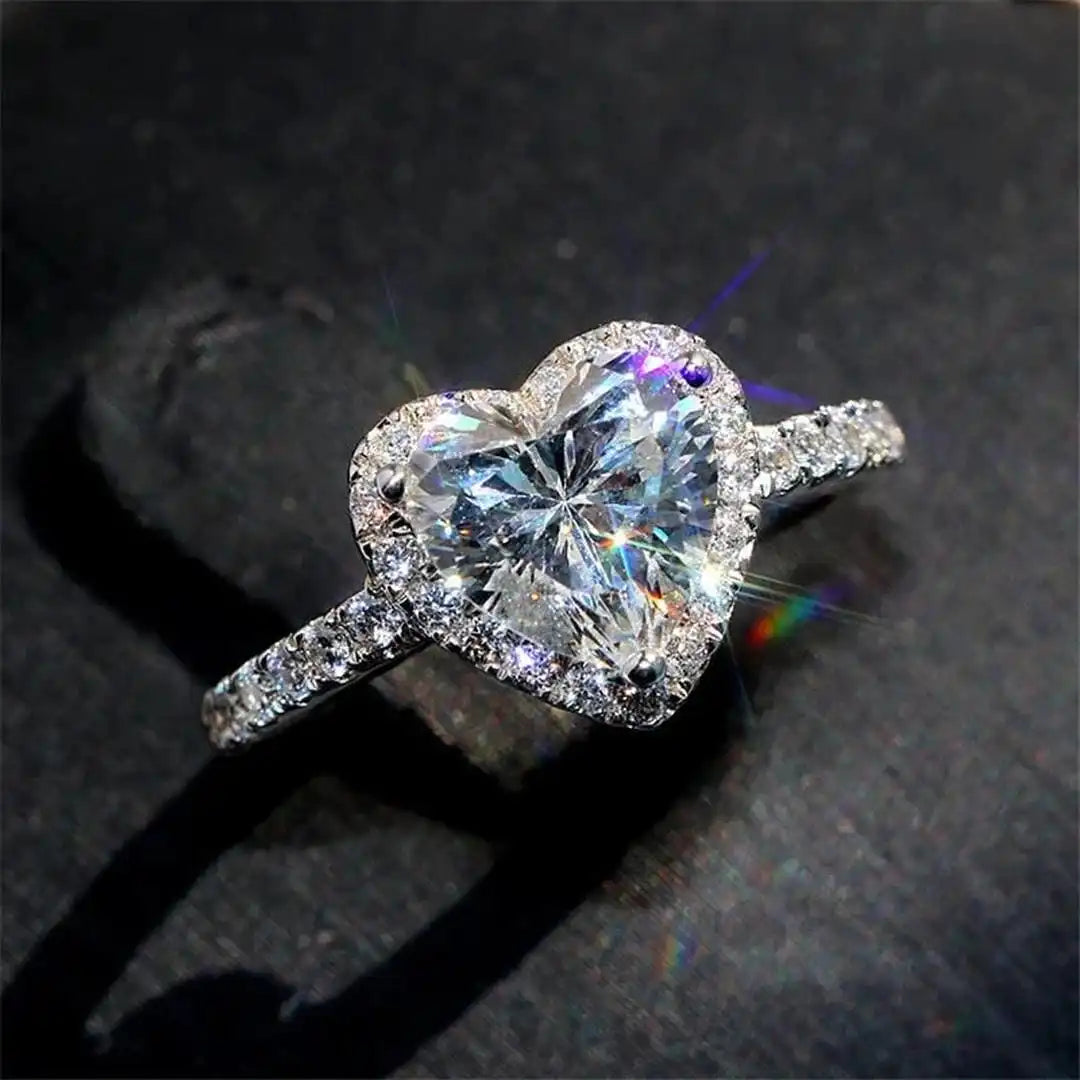 Fiona Heart Ring